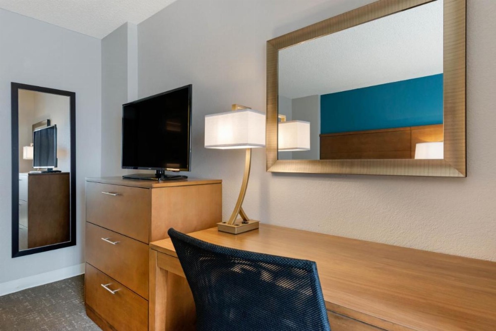 Room image 5
